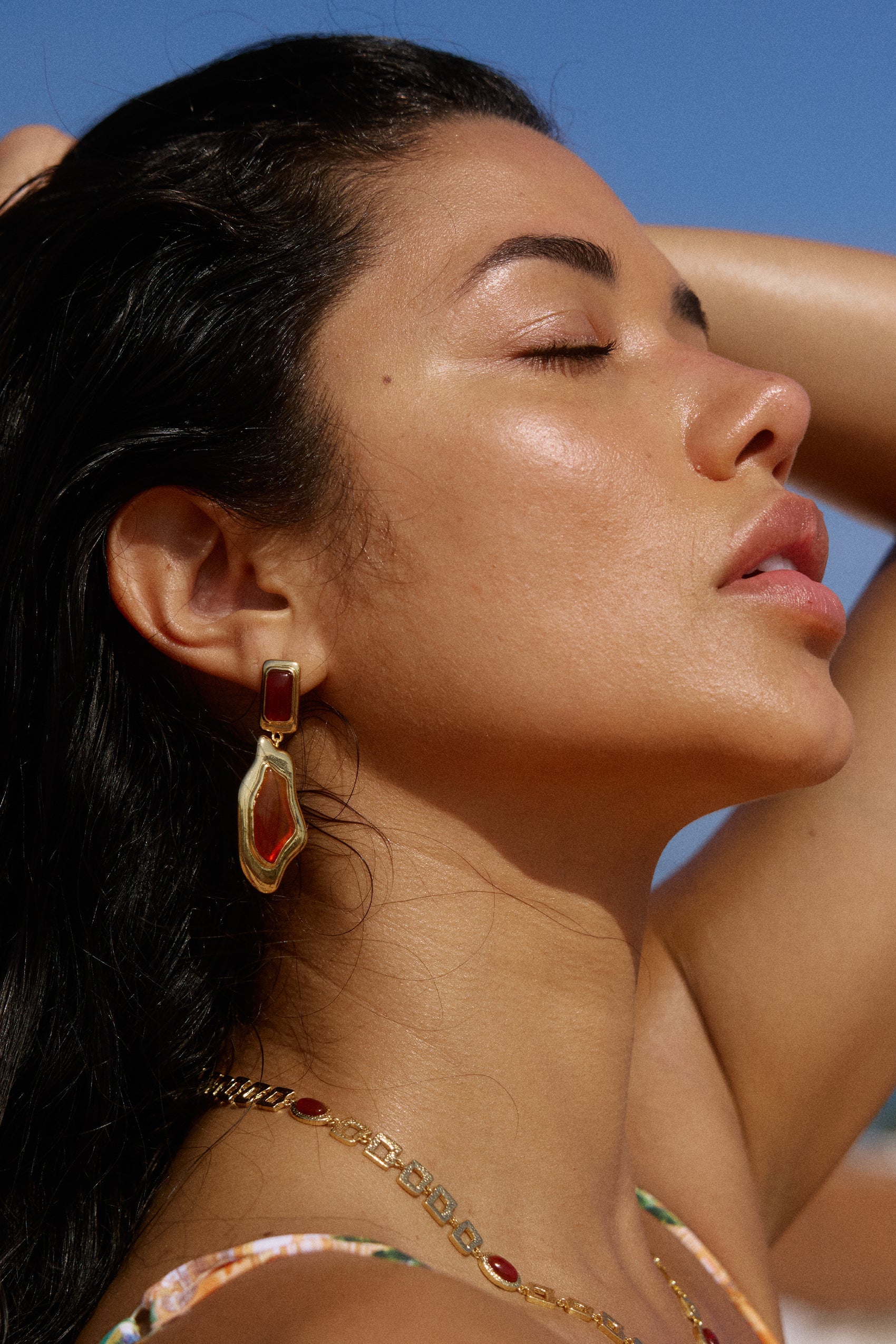 Sombra Earrings in Red Agate