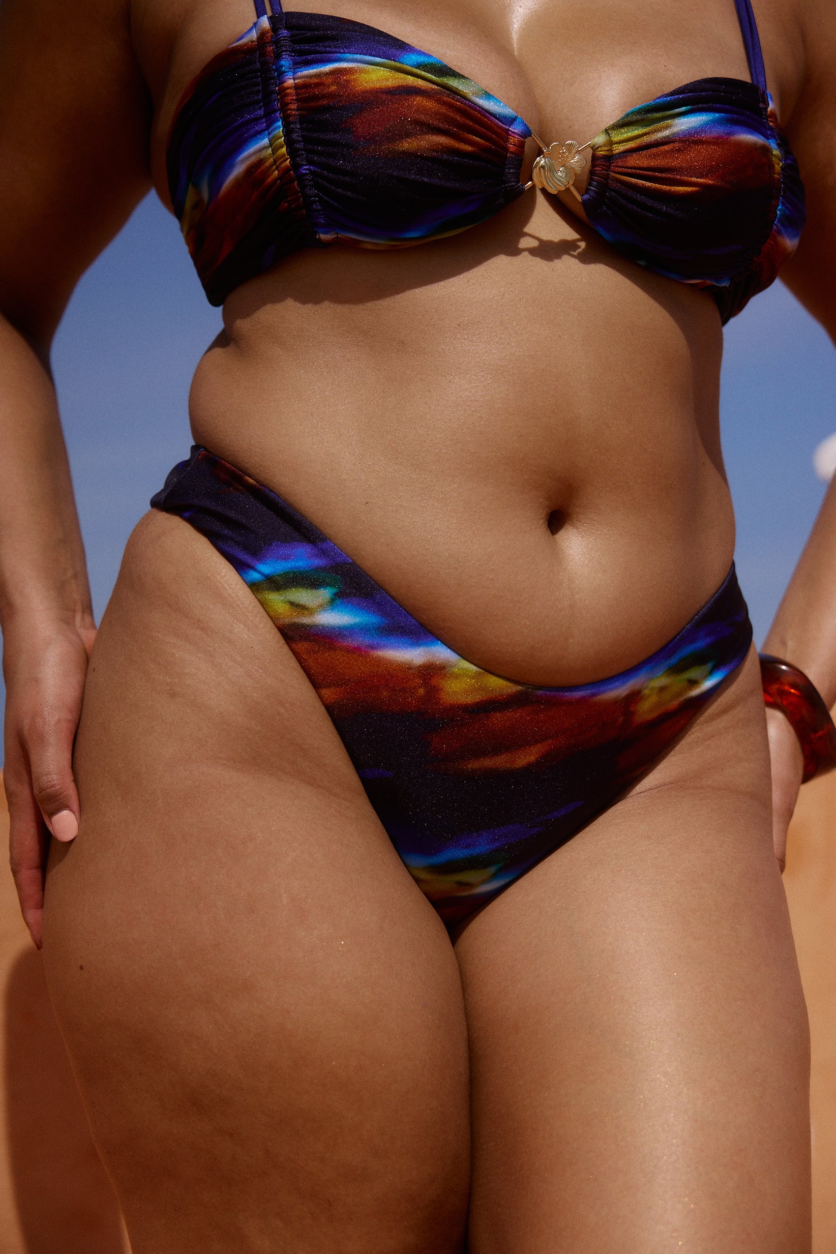 Buzios Bottom in Tempo