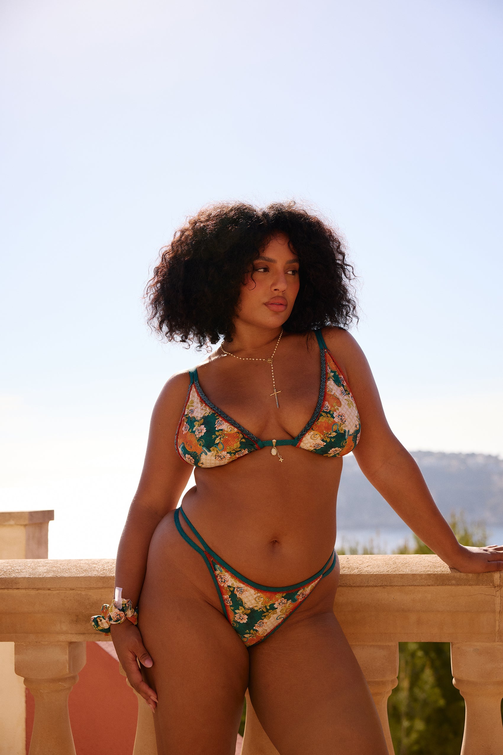 Prague Bottom in Antigua